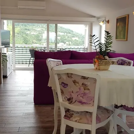 House Anastazia With Spectacular View * Laurana